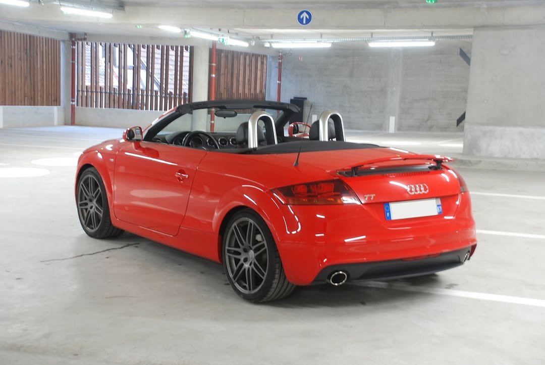 Audi TT Roadster S-Line — photo 2