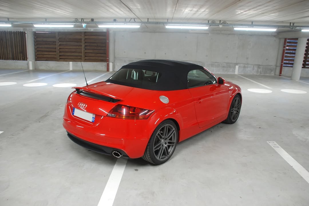 Audi TT Roadster S-Line — photo 4