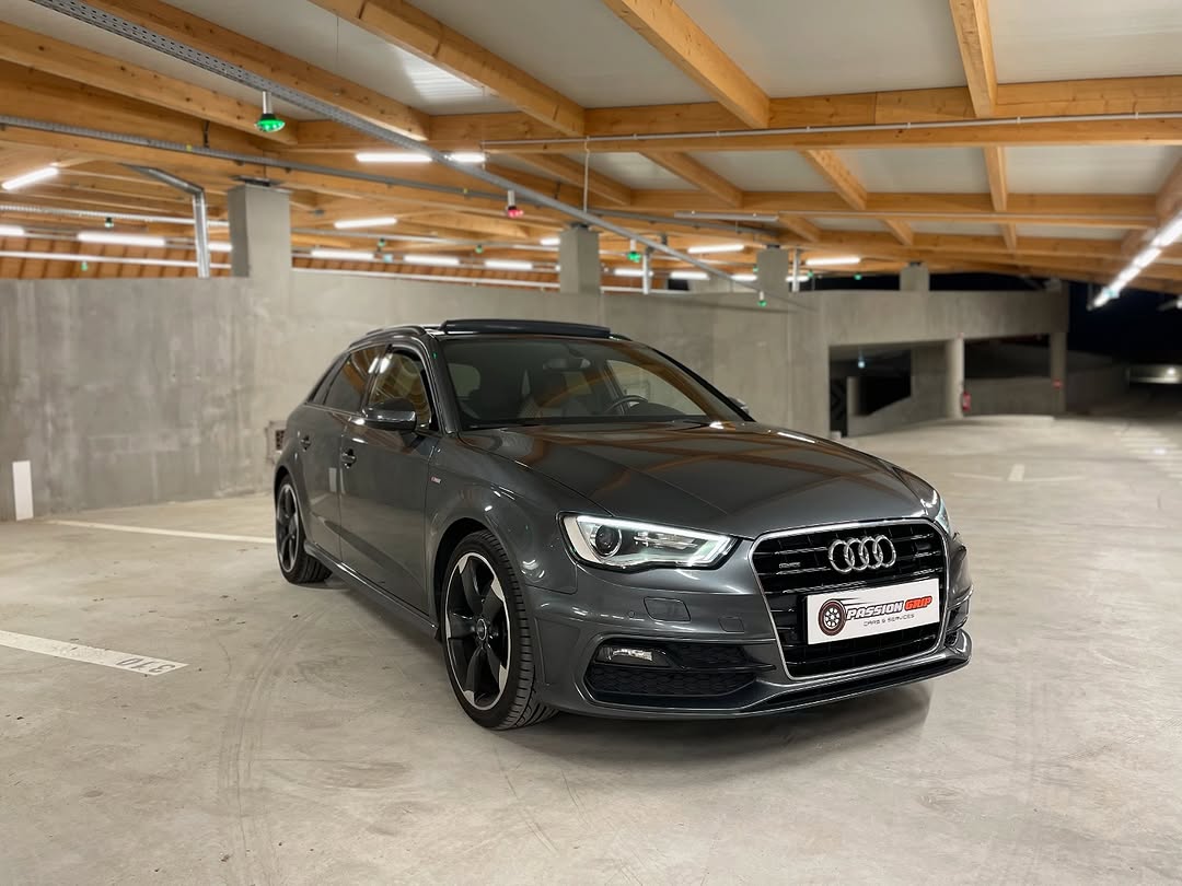 Audi A3 Sportback — photo 1
