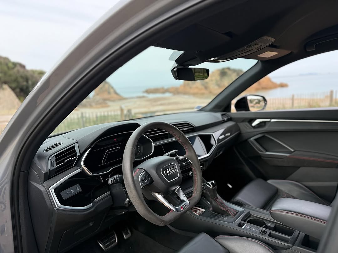 Audi RSQ3 Quattro S-tronic 2.5 TFSI — photo 4
