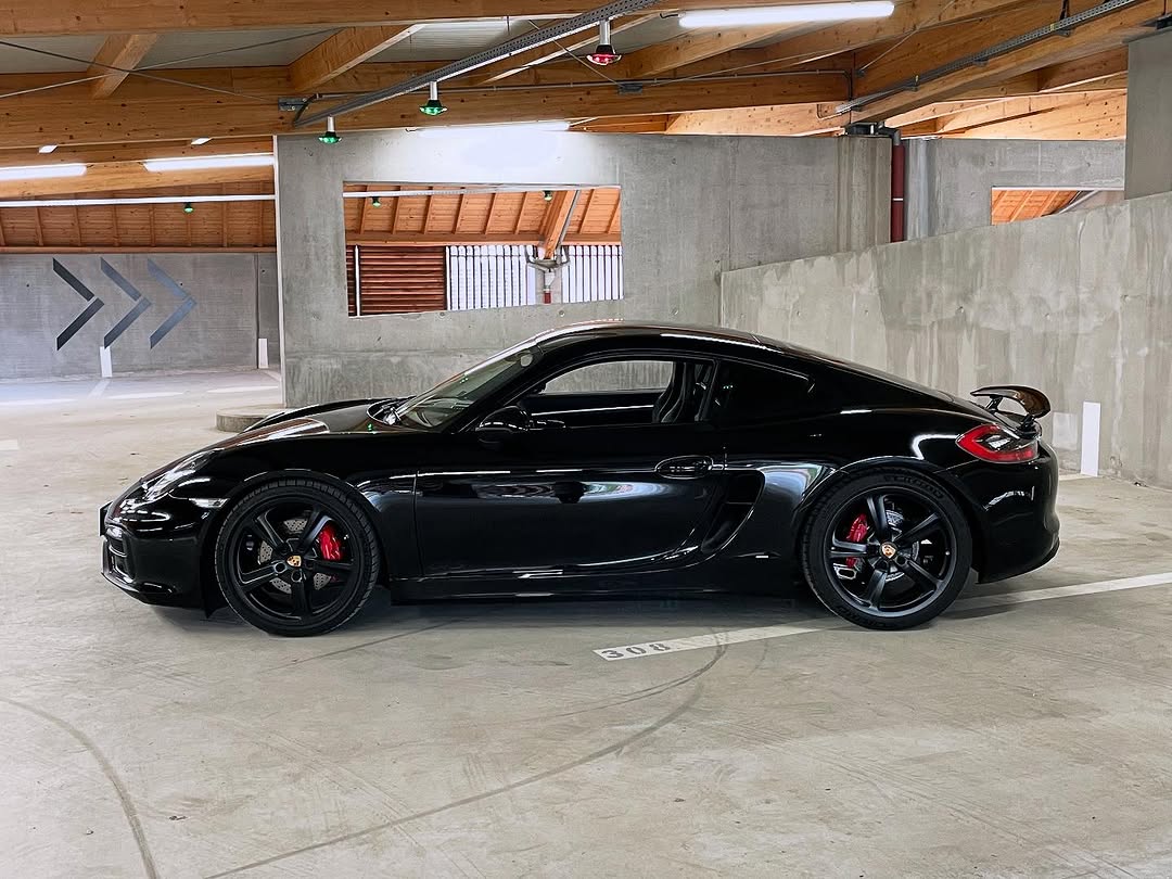 Porsche Cayman GTS — photo 2