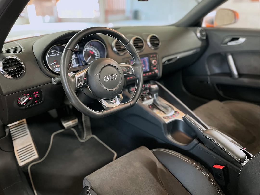 Audi TTS Roadster — photo 7