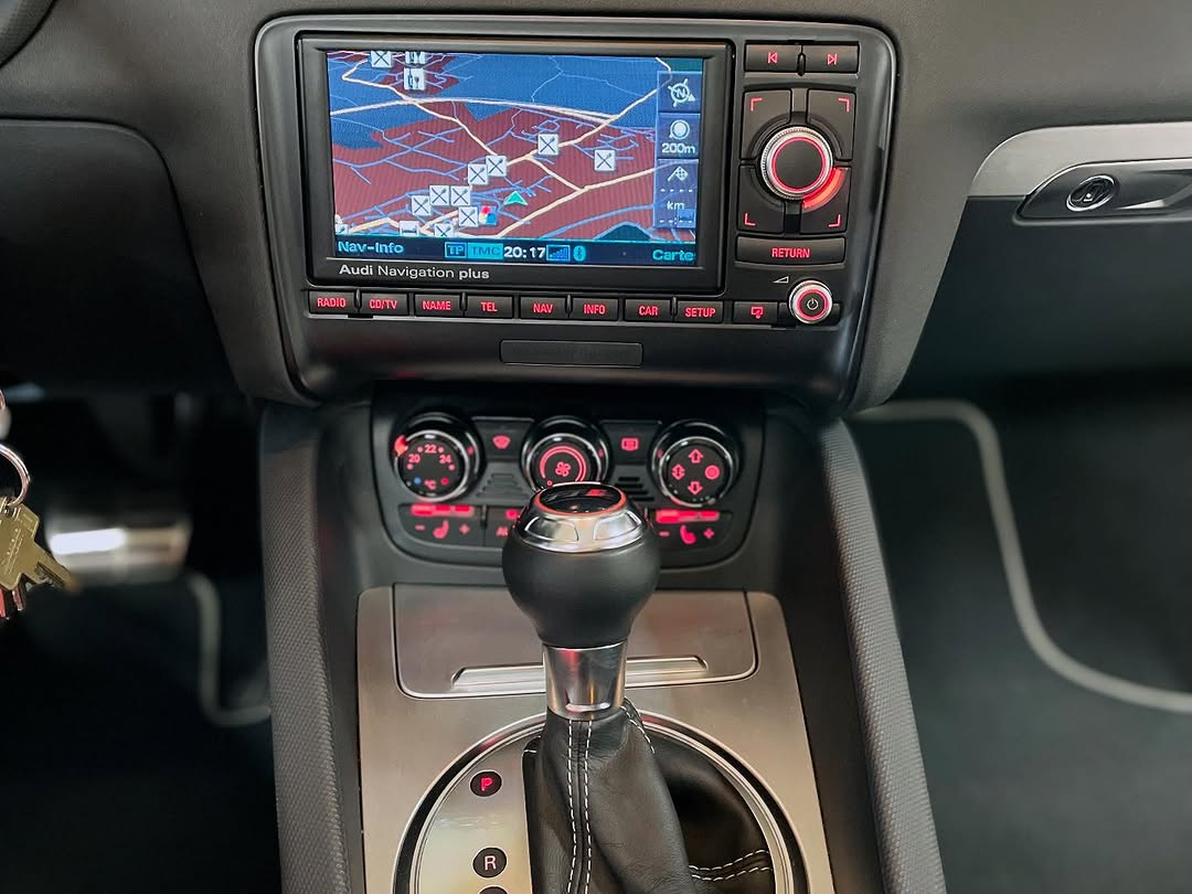 Audi TTS Roadster — photo 8