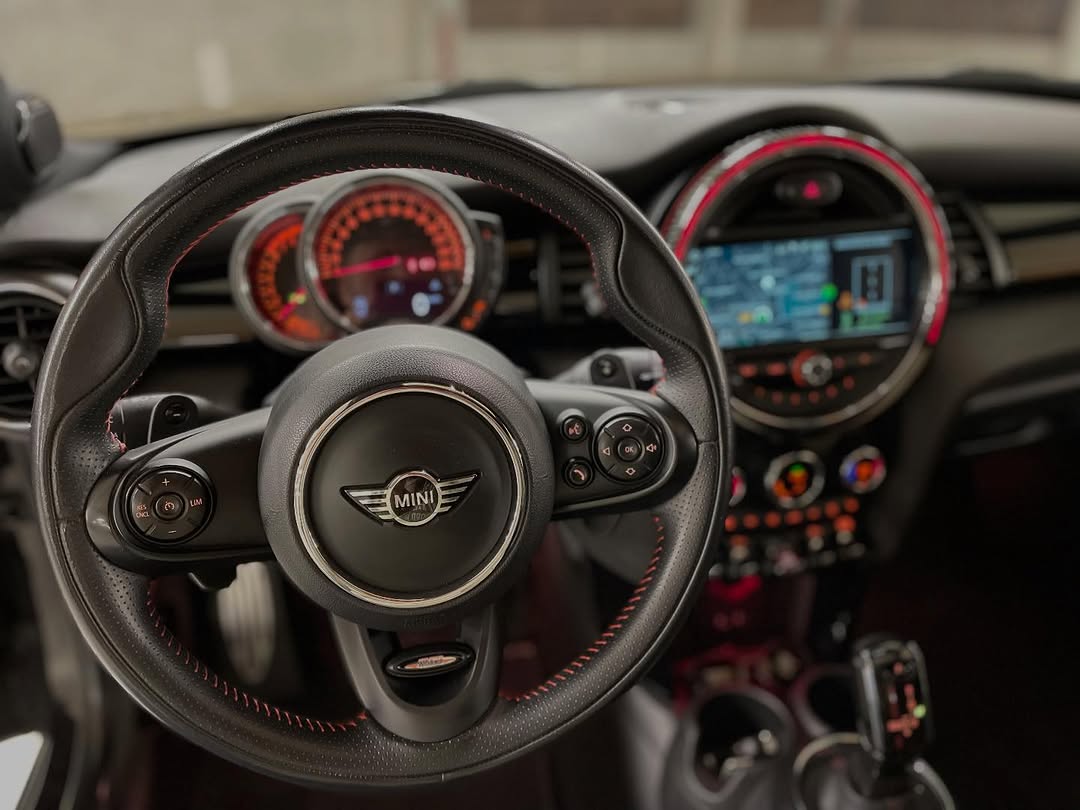 Mini John Cooper Works (JCW) — photo 11