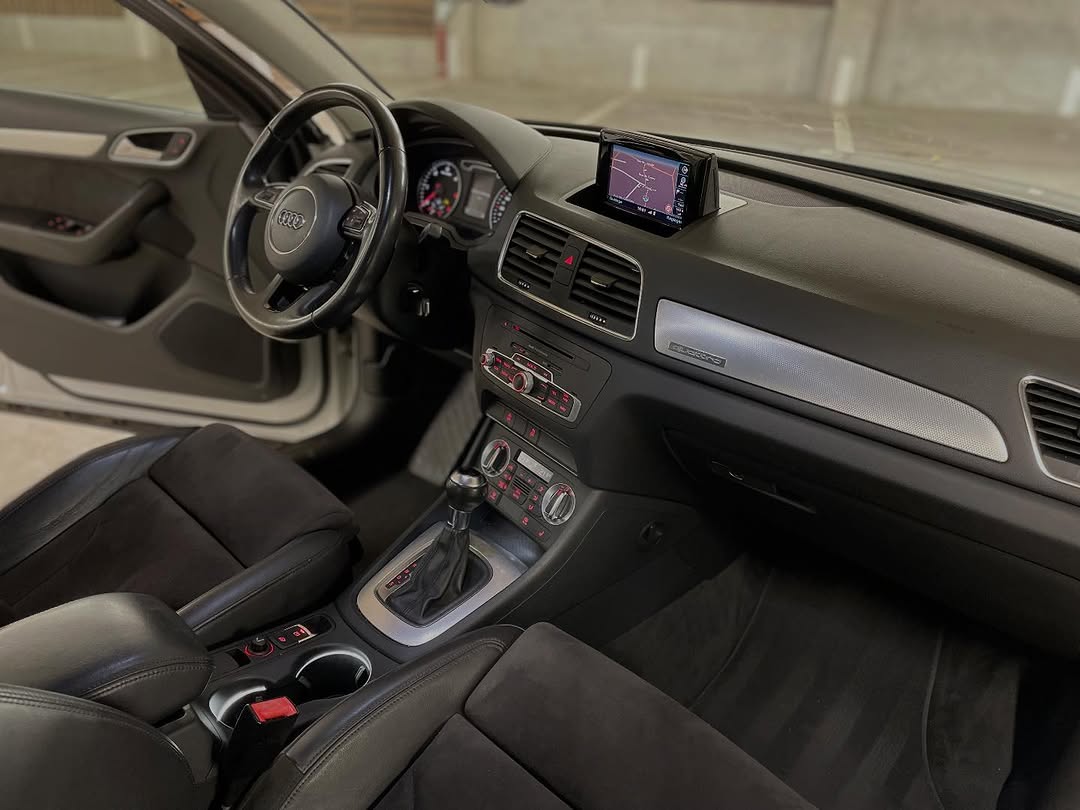Audi Q3 Ambition Luxe Quattro S-tronic — photo 7
