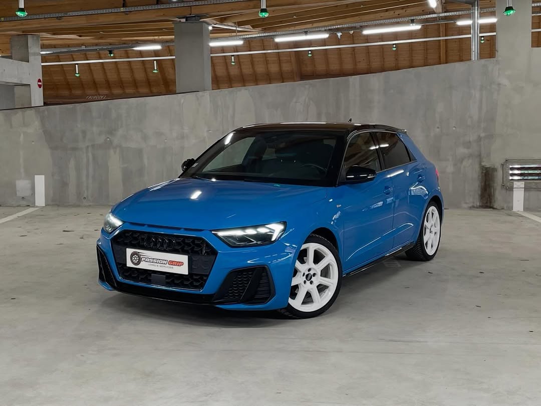 Audi A1 Sportback 30 S-Line Edition One — photo 1