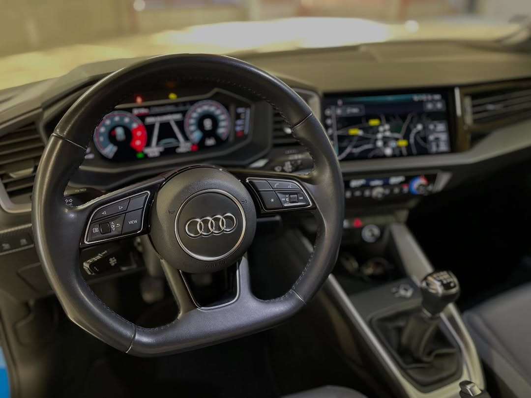 Audi A1 Sportback 30 S-Line Edition One — photo 7