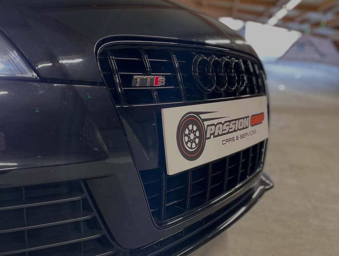 Audi TTS Roadster — photo 16