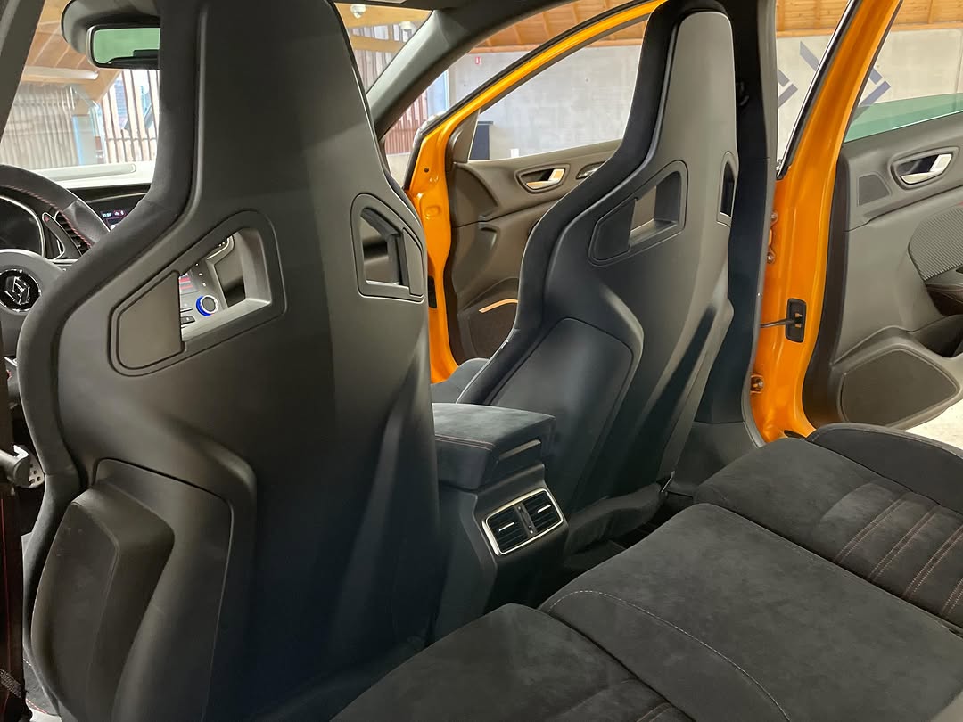 RENAULT SPORT Megane IV RS Trophy — photo 12