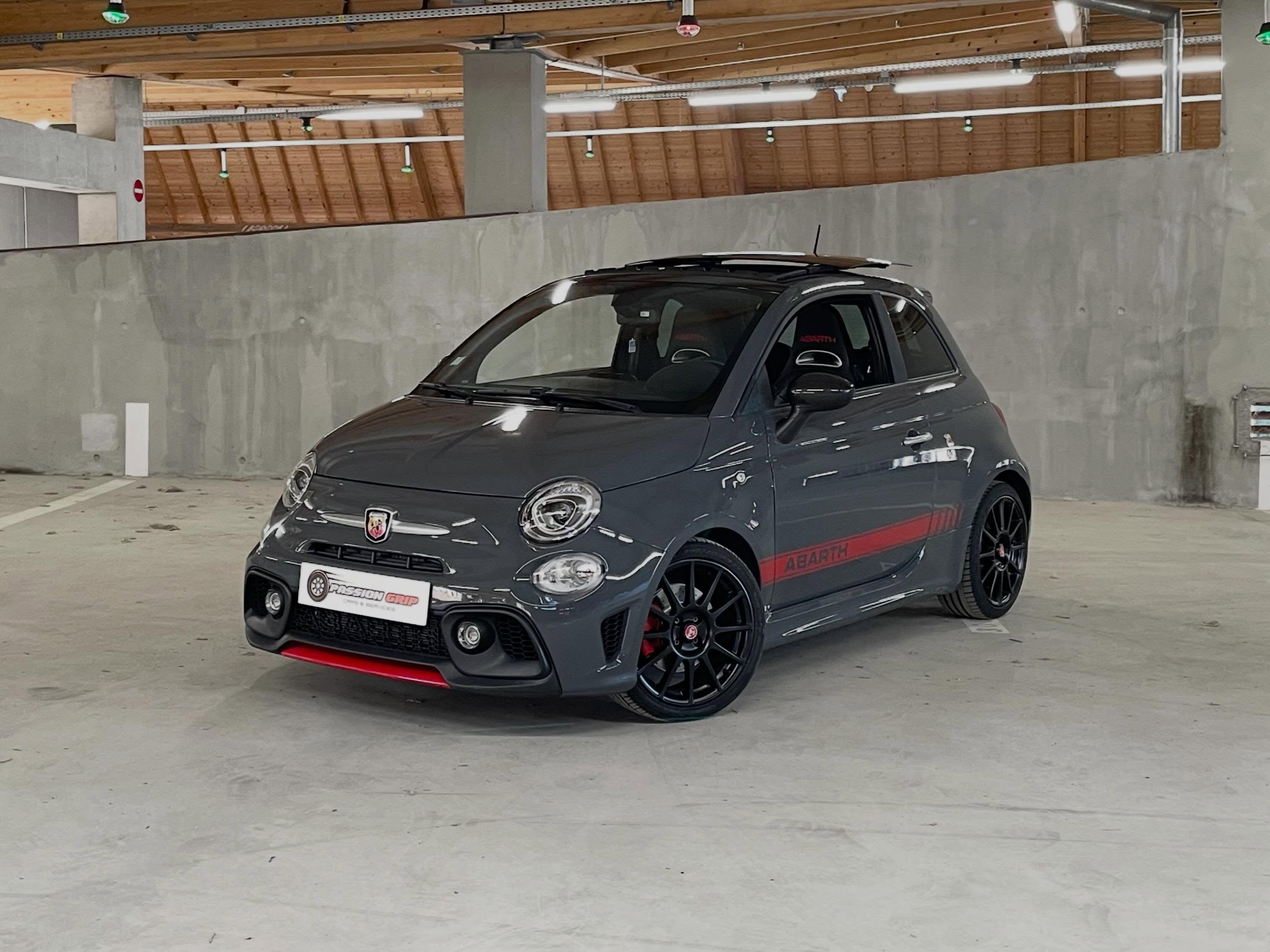 Fiat 500 - Abarth 695 XSR Yamaha Limited Edition — photo 1