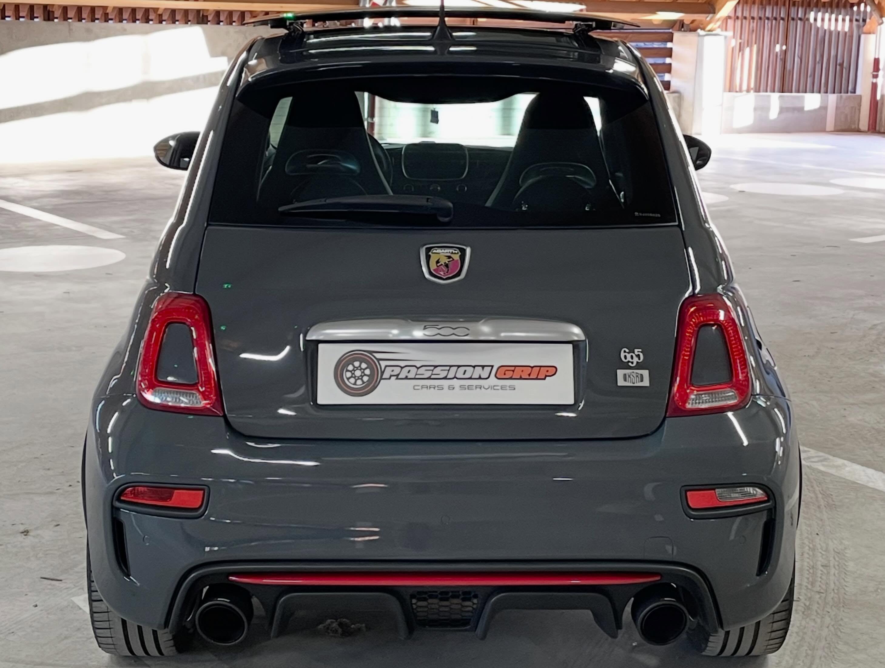Fiat 500 - Abarth 695 XSR Yamaha Limited Edition — photo 5