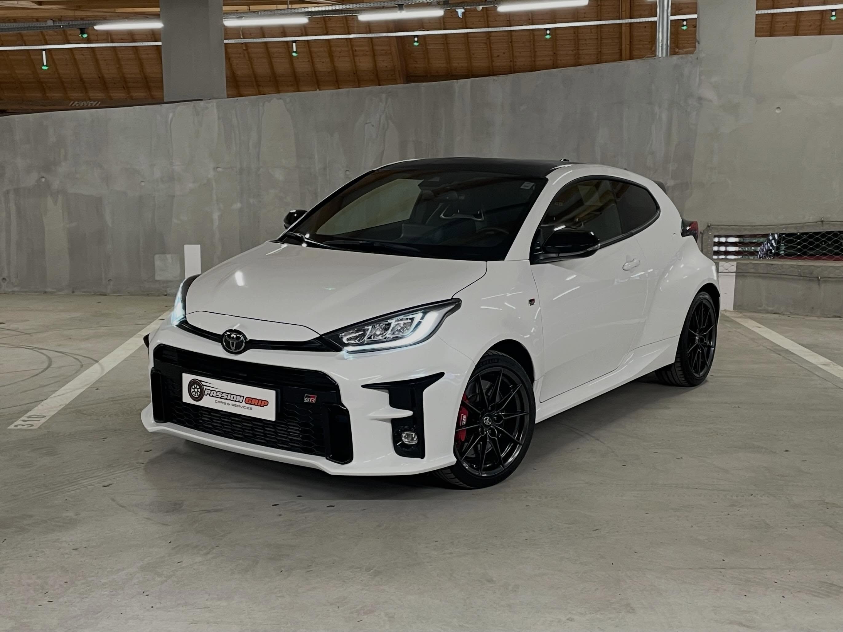 Toyota Yaris GR 4x4 Pack Track — photo 1