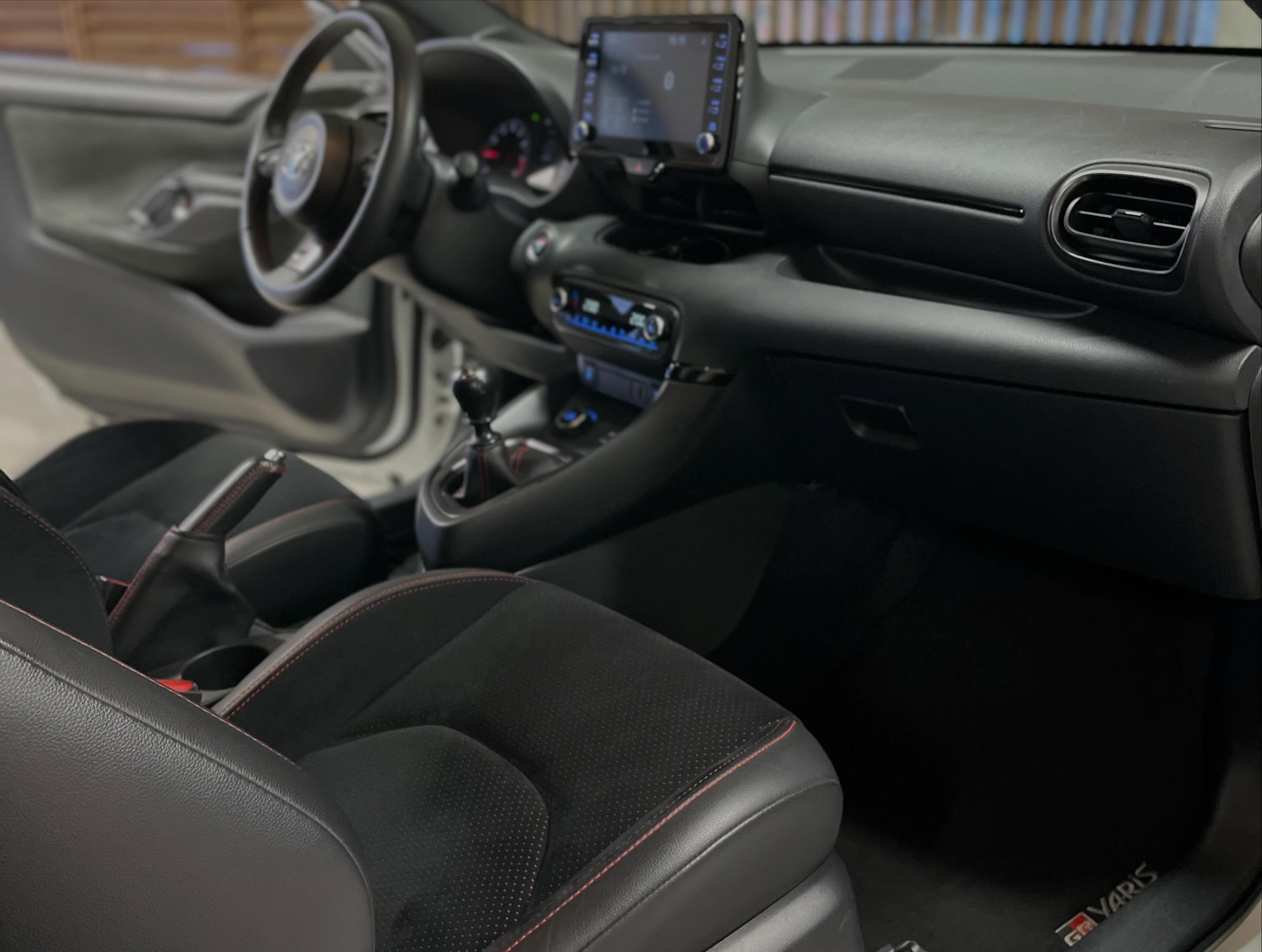 Toyota Yaris GR 4x4 Pack Track — photo 14