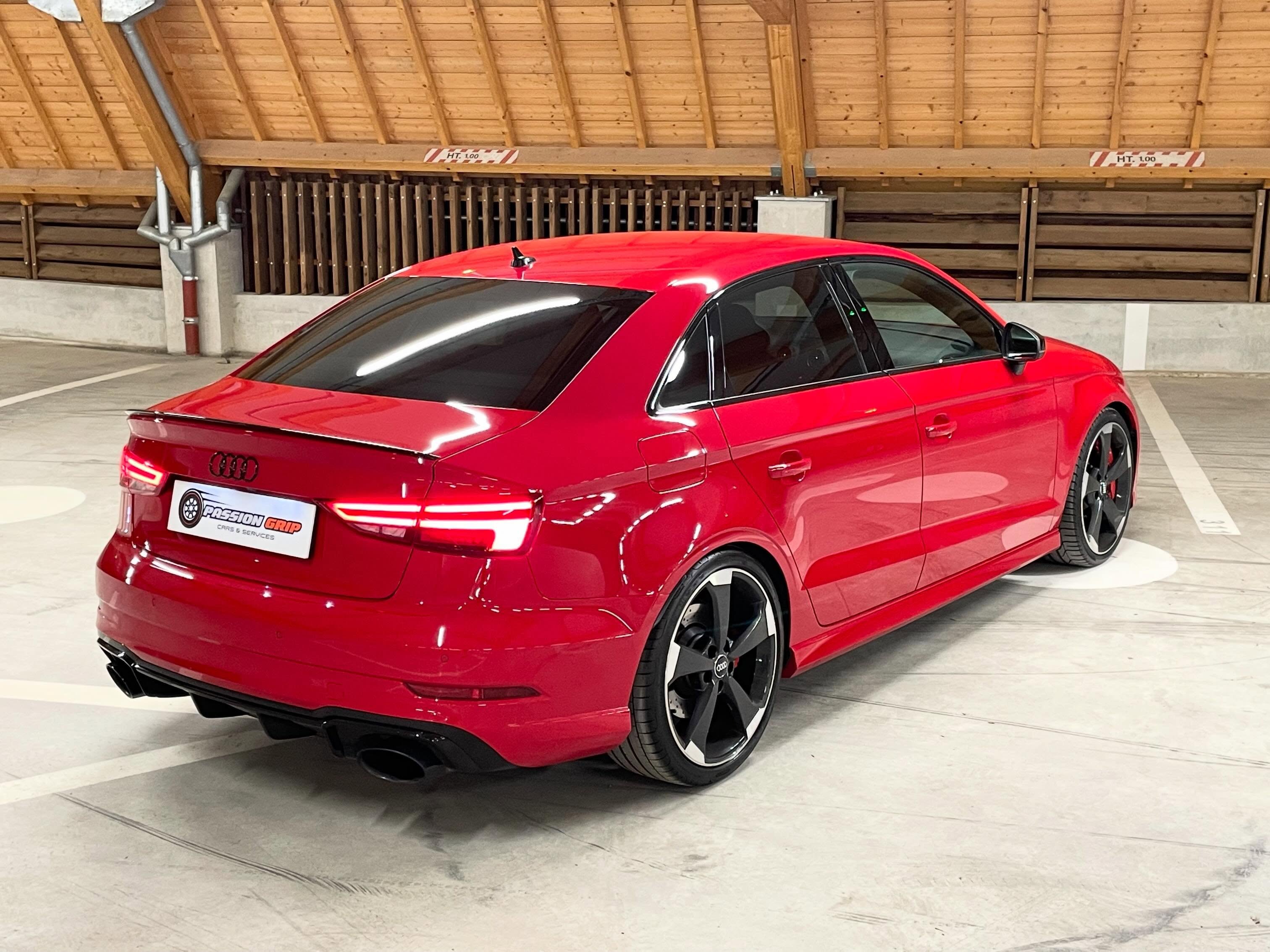 Audi RS3 Berline Quattro — photo 4